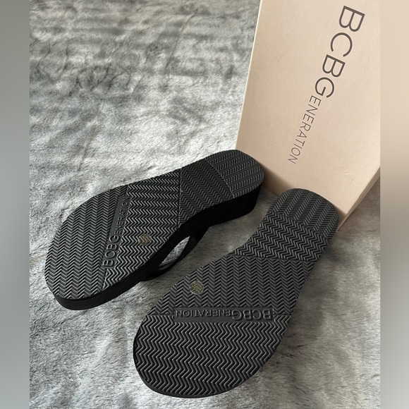 BCBGeneration Flip Flops with Bling in Black Opaque Jelly. NWT - Picture 6 of 6